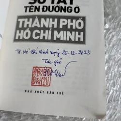 Sổ tay tên đường ở Thành phố hồ chí minh | chữ ký tác giả nguyễn đình tư 695997