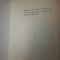 Kiều song ngữ tiếng Pháp của Nguyễn Khắc Viện  995171