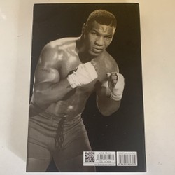Sách Mike Tyson Sự thật trần trụi (còn mới) - Giá gốc 169k 196420