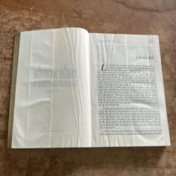 TRIỀU NGUYỄN VÀ LỊCH SỬ CỦA CHÚNG TA - nhiều tác giả  784331