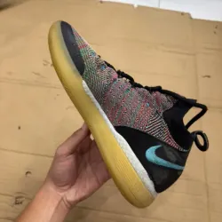 giày hiệu NIKE size 44 ,