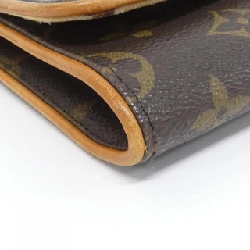 Túi xách vai Louis Vuitton Monogram Pochette Twin GM M51852 610252