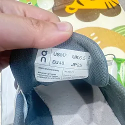 Giầy on running 973202