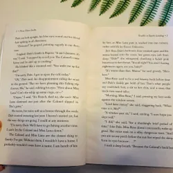 [Sách tiếng Anh 2hand] Like new 90% - 🌈 Three Times Lucky - Sheila Turnage 🪄 592592