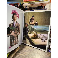 Story Teller - Tim Walker 726770
