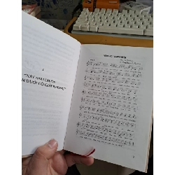 Sài gòn mùa thu 1945 mới 90% bẩn nhẹ bìa cứng 2005 LỊCH SỬ - CHÍNH TRỊ - TRIẾT HỌC VAVO1709 919938