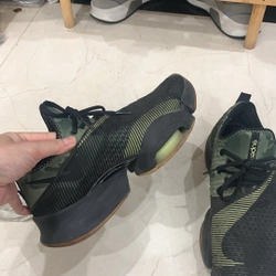 Nike mua tại store bao check như mới 360352