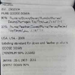 Áo khoác lông vũ MONCLER 638790