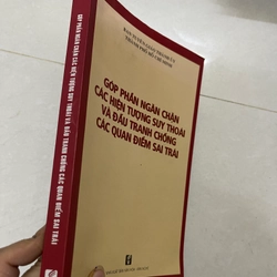 Góp phần ngăn chặn các suy thoái và đấu tranh chống các Quan Điểm sai trái 552514