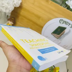 [Sách 2hand từ US] Like new 90% - Teaching Shakespeare and Early Modern Dramatists 800445