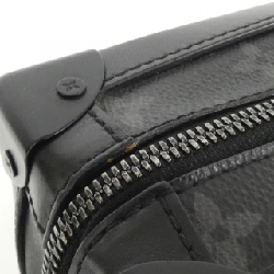 Túi đeo vai Louis Vuitton Monogram Eclipse Soft Trunk M44730 - Hàng hiệu Authentic 767710