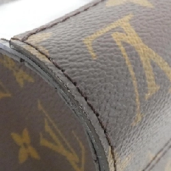 Túi đựng phụ kiện Louis Vuitton Monogram Chess Stand M81588 614065