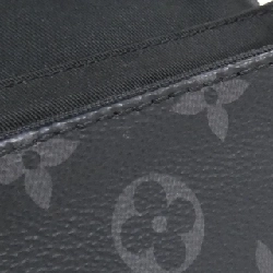 Túi xách vai Louis Vuitton Monogram Eclipse District PM M44000 - Hàng hiệu Authentic 801748