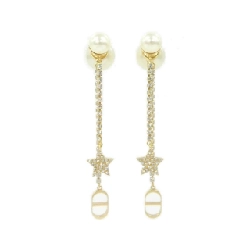 Khuyên tai Dior Tribal E1270TRICY của Christian Dior