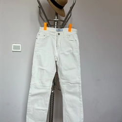 Quần bò dài trắng size S hãng Nem 327067