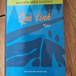 Quà tình thơ (bìa cứng)
