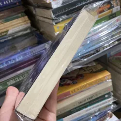 Mọi sự thật và dối lừa về tôi - Emily Barr 969962