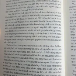 Warren and Bill - Gates, Buffett và tình bạn đã thay đổi thế giới 958255