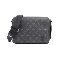 Túi đeo vai Louis Vuitton Monogram Eclipse District PM M46255 - Hàng hiệu Chính hãng