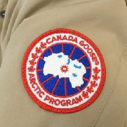 【Khuyến mãi】Áo khoác lông vũ Canada Goose 641902