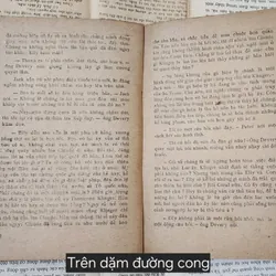 Tiểu thuyết trinh thám cổ điển: TRÊN DẶM ĐƯỜNG CONG 703958