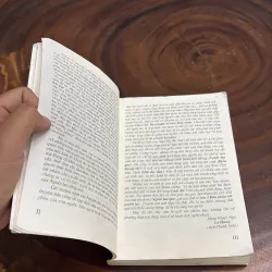 II Truyện Vừa Và Ngắn: Luật Đời - Nguyễn Bắc Sơn - 2004 1000910