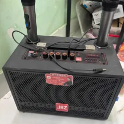 Máy chiếu + loa kéo karaoke 711969