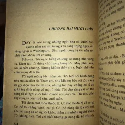 Giây phút lãng quên - Harold Robbins  977185