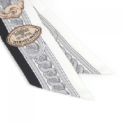 Khăn quàng cổ BRIDE DE COUR của Hermès 061517S 624286