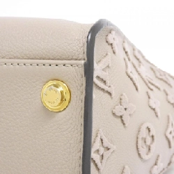 Túi Louis Vuitton On My Side MM M53825 614547