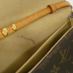 Túi đeo vai Louis Vuitton Monogram Pochette Twin GM M51852 611204