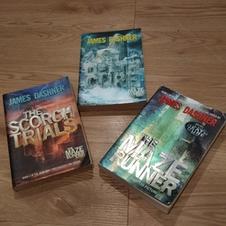 The Maze Runner 3 cuốn, tiếng Anh - James Dashner