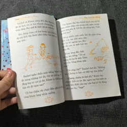 (Combo 2 cuốn Rainbow Magic) Ruby Tiên nữ sắc Đỏ (tập 1) + Amber Tiên nữ sắc Cam (tập 2) 697736