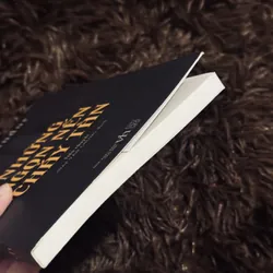 Những ngọn nến cháy tàn 740053