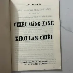 Chiếc cáng xanh & Khói lam chiều – Lưu Trọng Lư 1023503