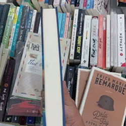 Tất cả các dòng sông đều chảy (Bìa cứng) 976179