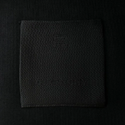 Áo thun GIVENCHY - Hàng hiệu Authentic 902010