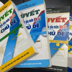 Combo Bí quyết luyện thi THPT QG Vật Lí theo chủ đề - 4 tập  692616