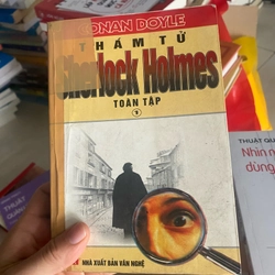 Đủ loại sách ạ .  478976