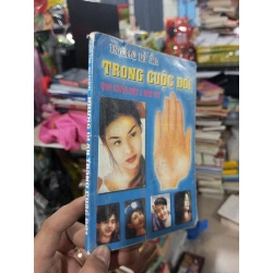 Những Bí Ẩn Trong Cuộc Đời Qua Khuôn Mặt & Bàn Tay mới 80% ố rách gáy Sách kiến thức tổng hợp HCM1004