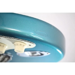 ＦＥＮＤＥＲ ＣＬＡＳＳＩＣ ６０Ｓ ＳＴＲＡＴＯＣＡＳＴＥＲ - Hàng hiệu Authentic 879014