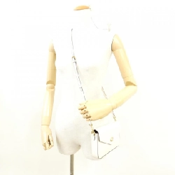 【新品】Coach C8439 Túi đeo vai 613941