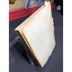 Bóng biển 1985 mới 60% ố vàng Trúc Phương HPB0906 SÁCH VĂN HỌC 915340