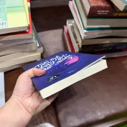 “Tuổi Trẻ Đáng Giá Bao Nhiêu?” – Rosie Nguyễn-K2 992689