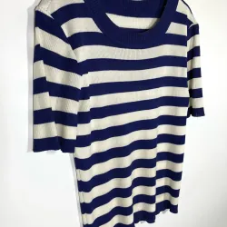 Áo Mongtoghi Hàn 

Size M - L | Fit < 60Kg
 797788