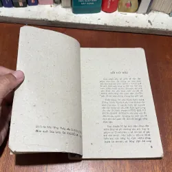 [Sách 8x] - II Truyện Tình Báo: Ông Già Và Đứa Cháu Ngoại - E. MUKHINA - 1987 797182