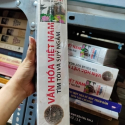 Văn hoá VN tìm tòi và suy ngẫm 443299