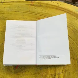 TUYỂN TẬP THƠ VĂN NỮ VIỆT NAM 789717