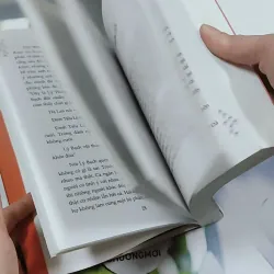 Gần Mặt Cách Lòng - Tạ Hồng 744733