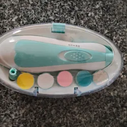 Đô giũa móng tay cho bé 